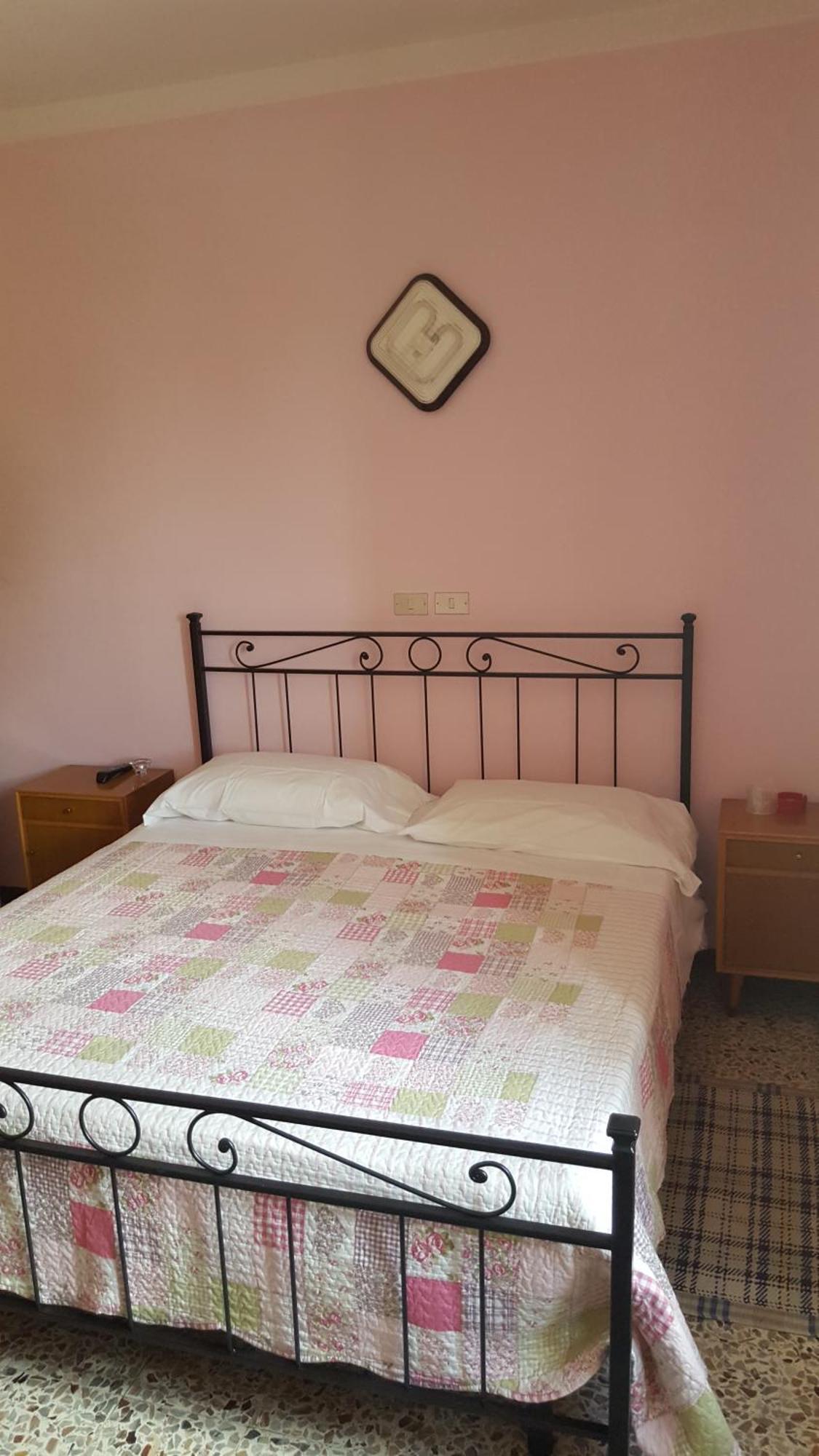 Albergo Ristorante Gualtieri Barberino di Mugello Værelse billede