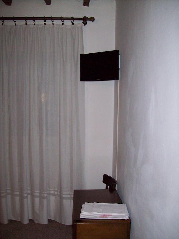 Albergo Ristorante Gualtieri Barberino di Mugello Værelse billede