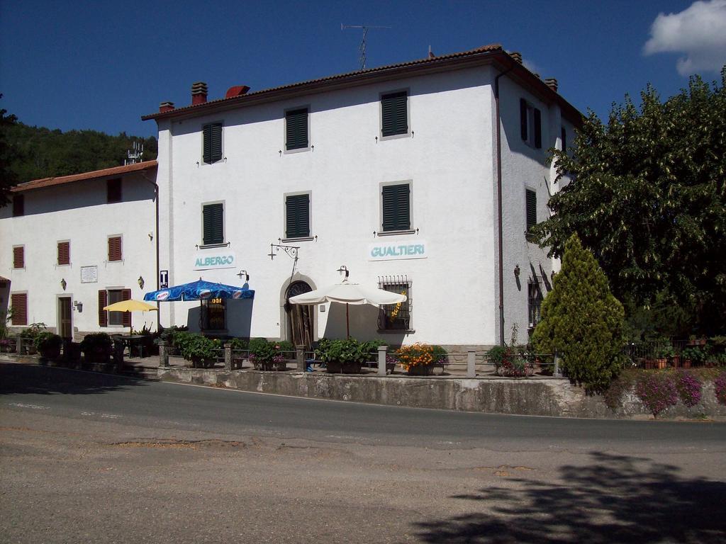 Albergo Ristorante Gualtieri Barberino di Mugello Eksteriør billede